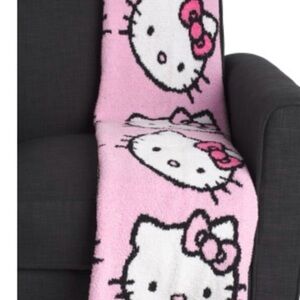 Hello Kitty Pink Throw Blanket